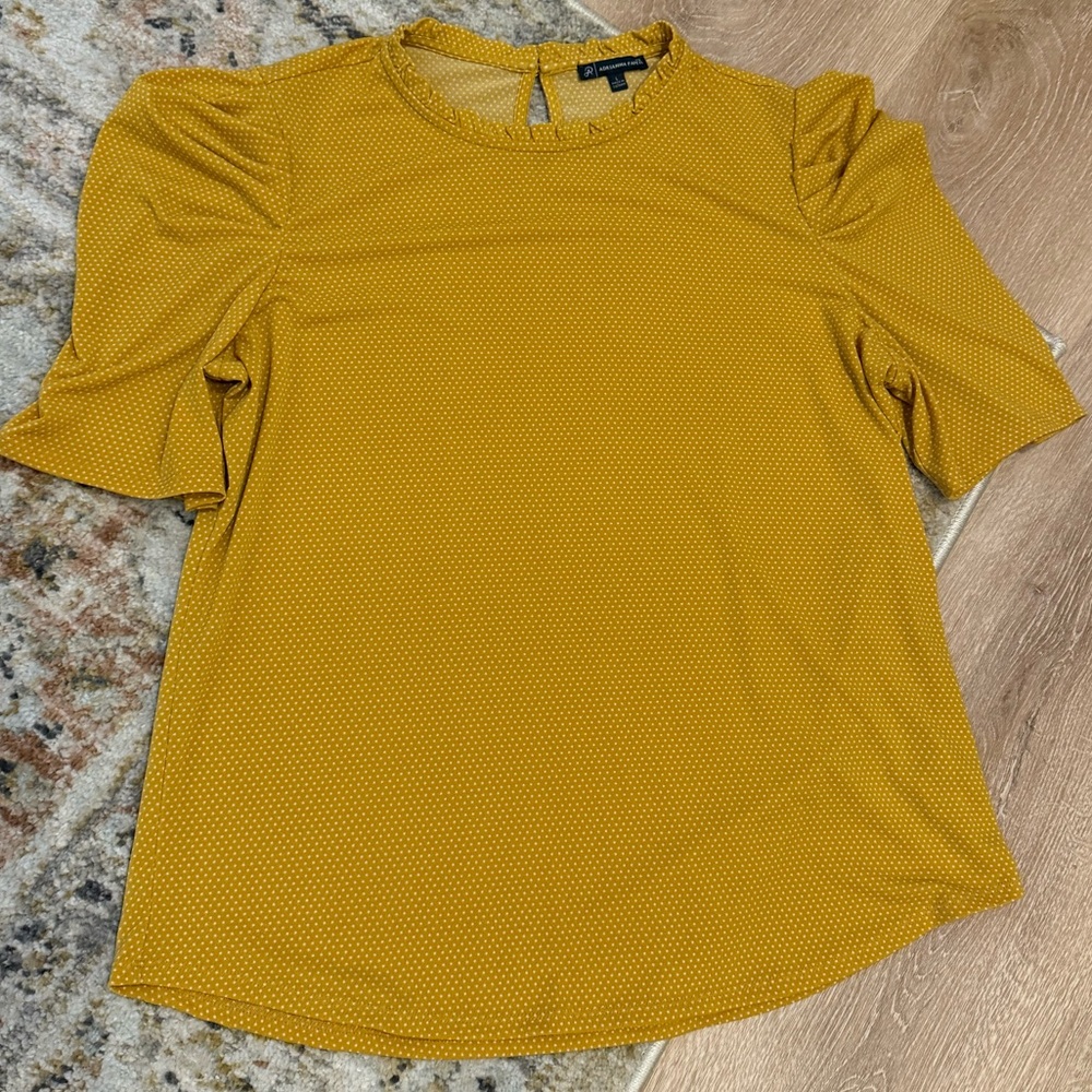 Adrianna Papell Women’s Polka dot Blouse size Large